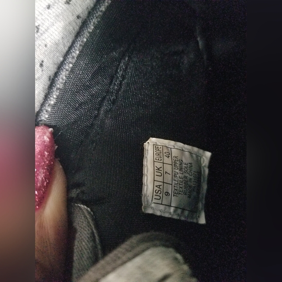 Pastry high top embellished pinwheel sneakers size 9 women but can be unisex. - Picture 6 of 6